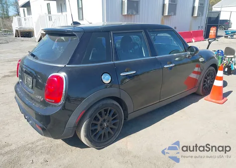 2016 Mini Hardtop Cooper S from USA, damaged, VIN WMWXU3C51G2D29400